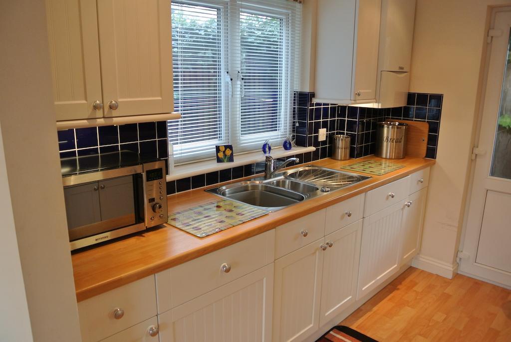 Bramley Cottage Sandown Exterior foto