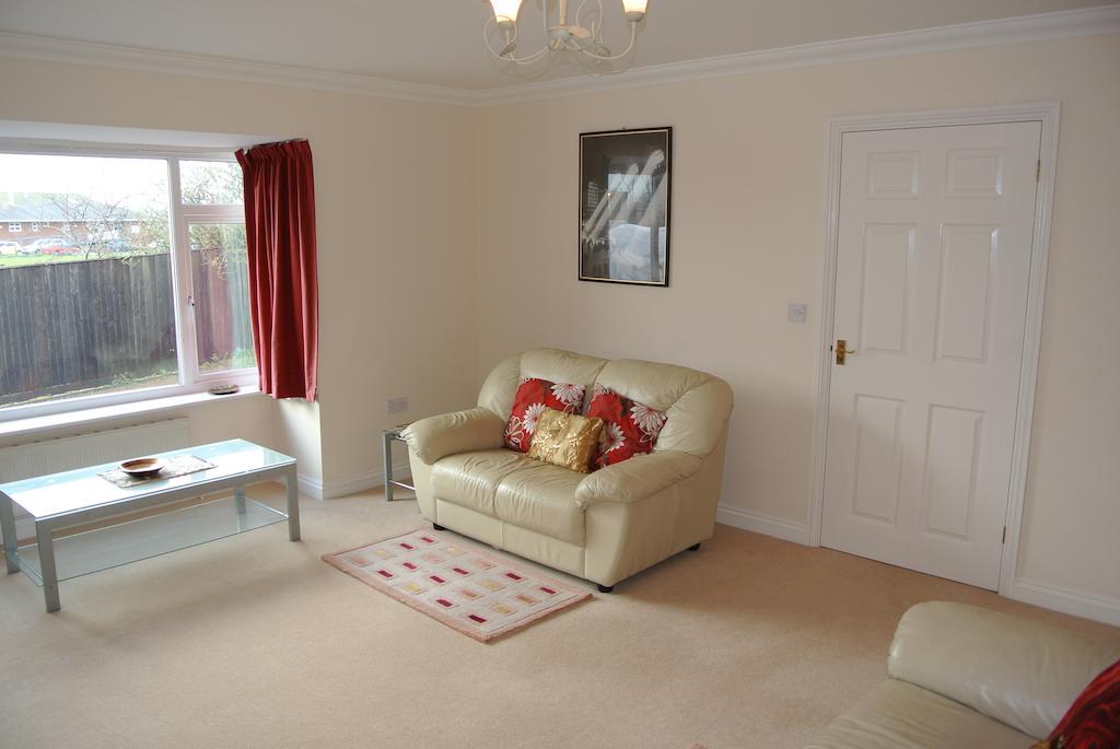 Bramley Cottage Sandown Exterior foto